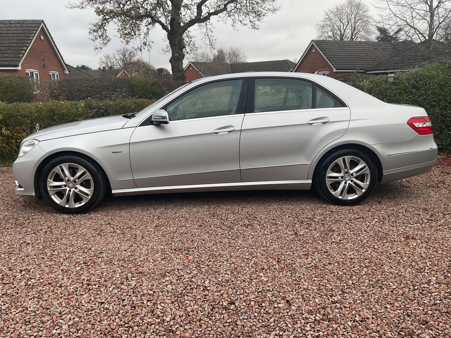 Used Mercedes-Benz E Class 2009 for sale - 76616675: Photo 7