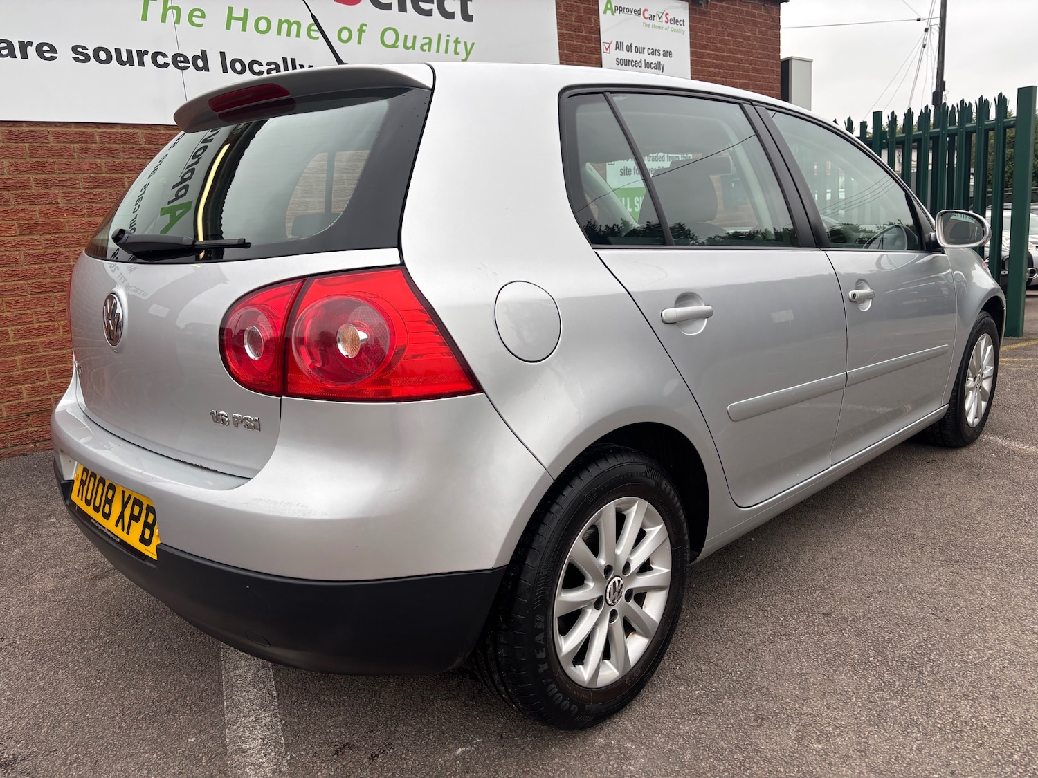 Used Volkswagen Golf 2008 for sale - 77431717: Photo 16