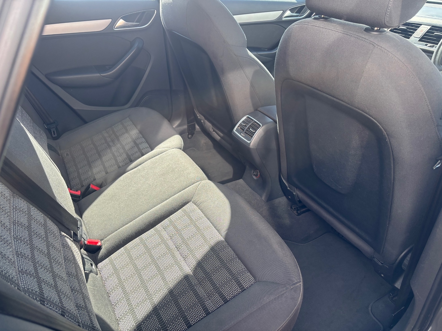 Used Audi Q3 2013 for sale - 77919009: Photo 15