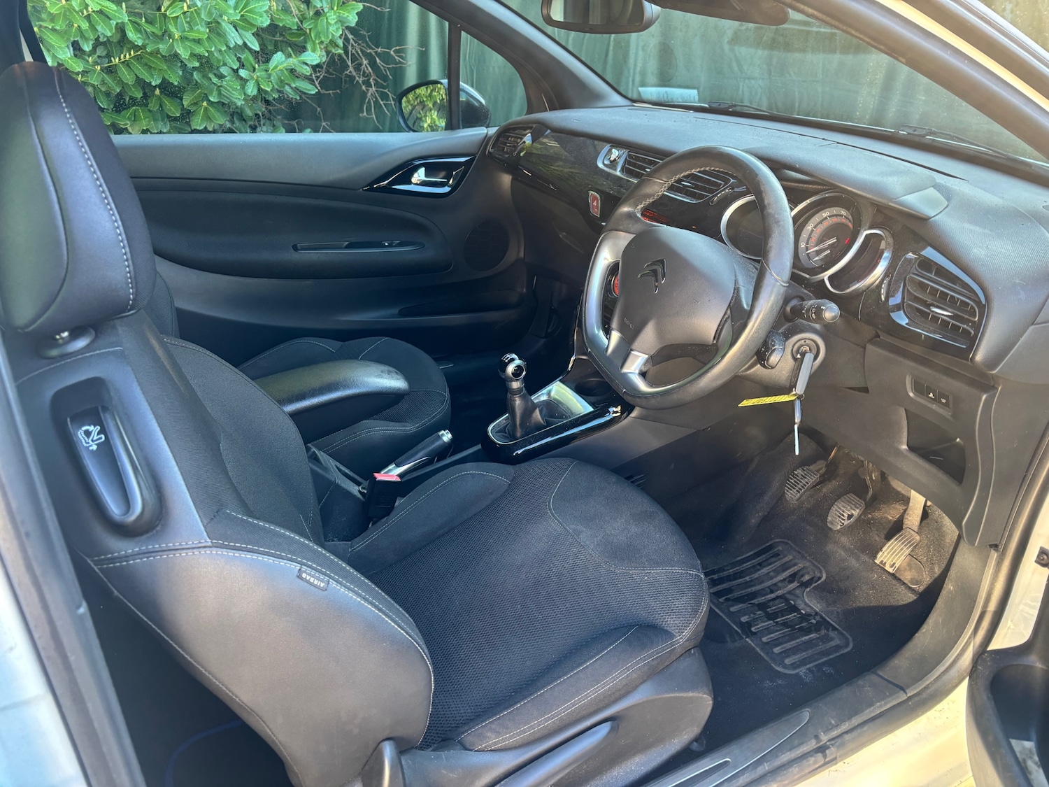 Used Citroen DS3 2012 for sale - 77437984: Photo 7