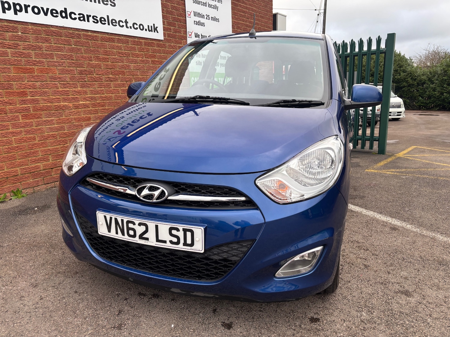 Used Hyundai i10 2012 for sale - 77501858: Photo 11