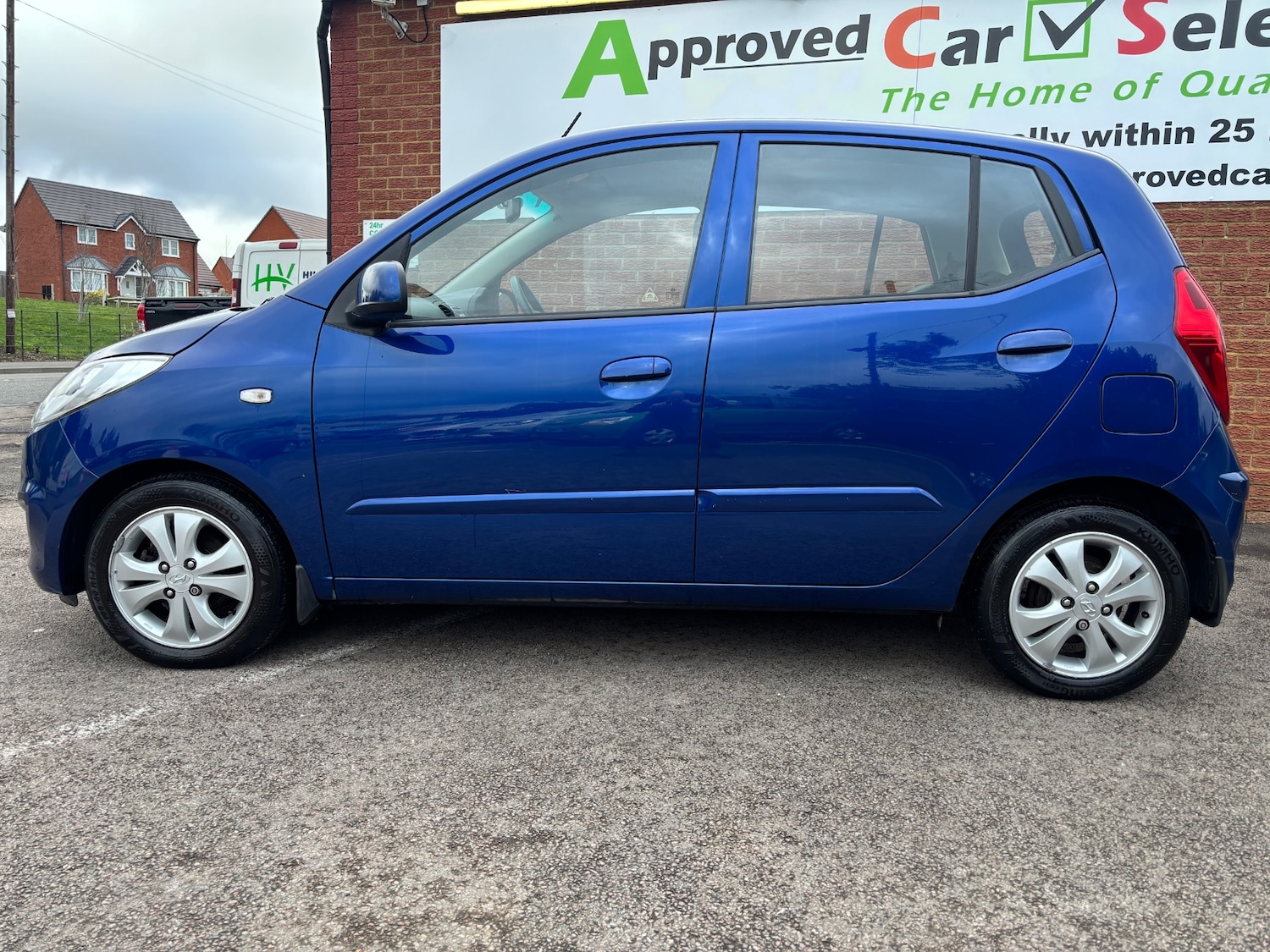 Used Hyundai i10 2012 for sale - 77501858: Photo 6