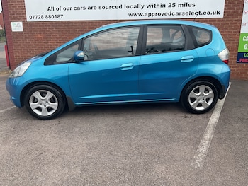 Used Honda Jazz 2010 for sale - 79060503: Photo