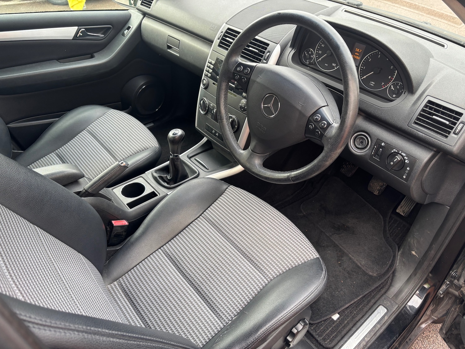 Used Mercedes-Benz A-Class 2006 for sale - 77590821: Photo 16