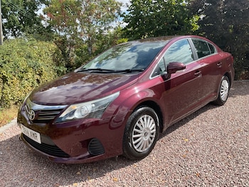 Used Toyota Avensis 2014 for sale - 79589053: Photo