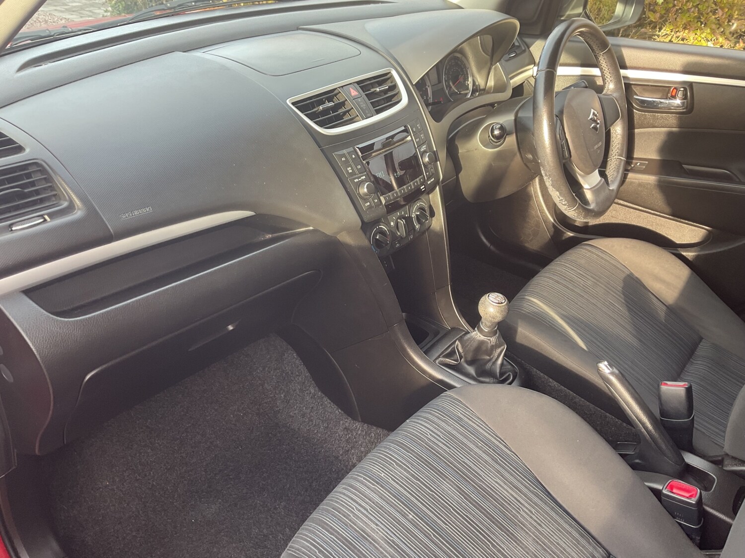 Used Suzuki Swift 2014 for sale - 76653711: Photo 16