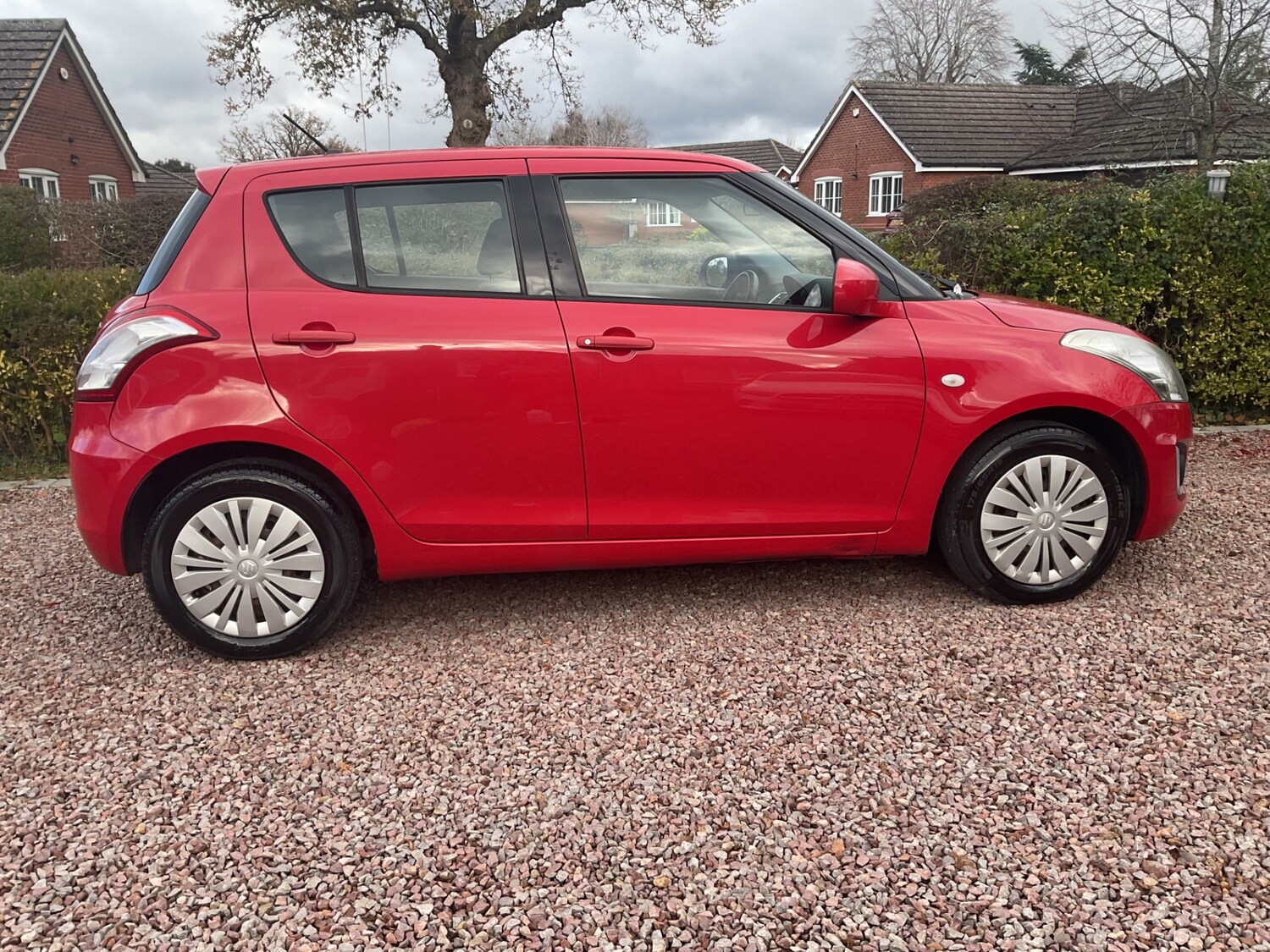 Used Suzuki Swift 2014 for sale - 76653711: Photo 18