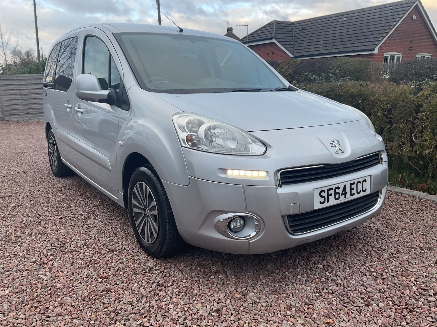 Used Peugeot Partner Tepee 2014 for sale - 76616632: Photo 16