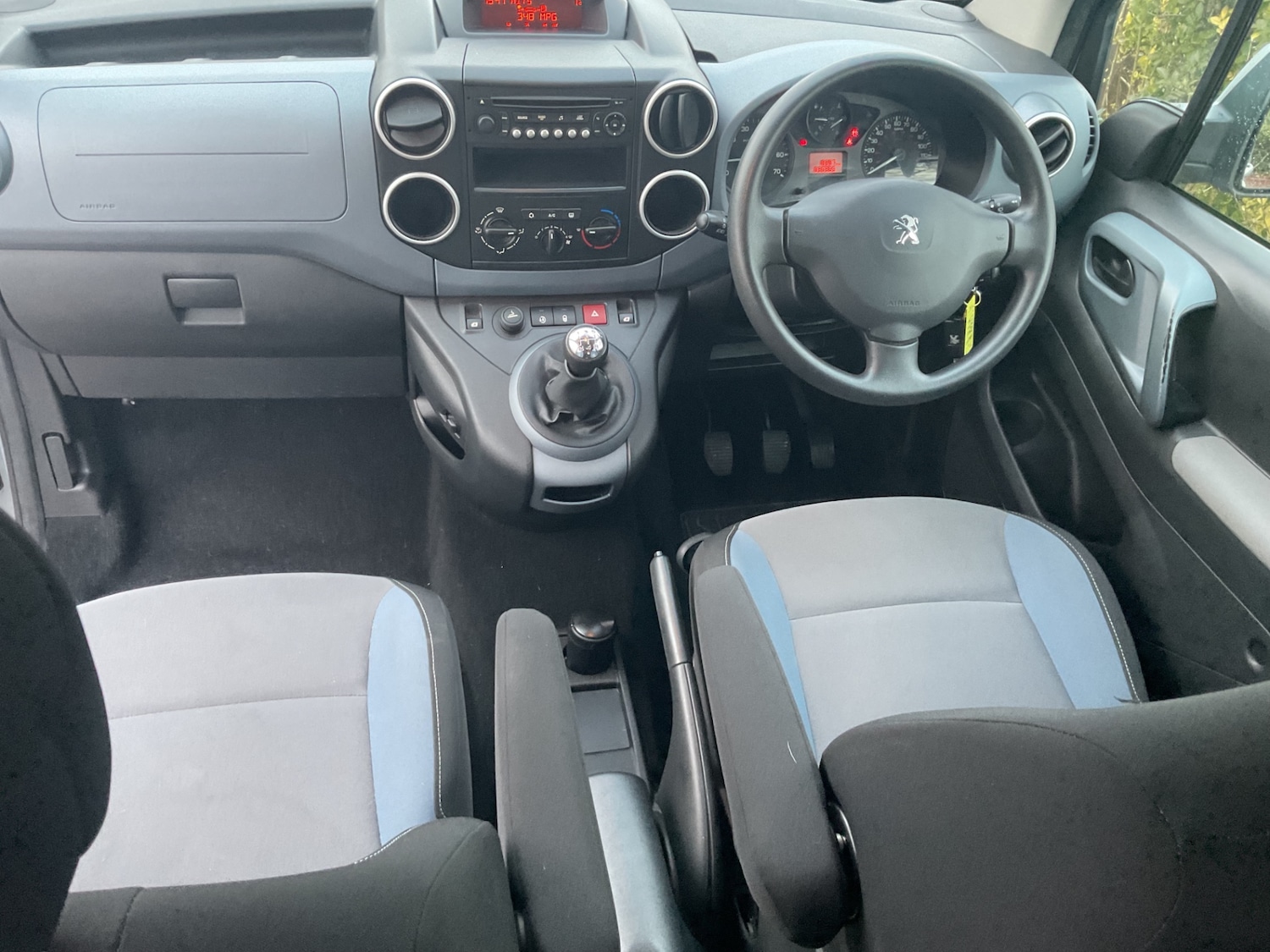 Used Peugeot Partner Tepee 2014 for sale - 76616632: Photo 7