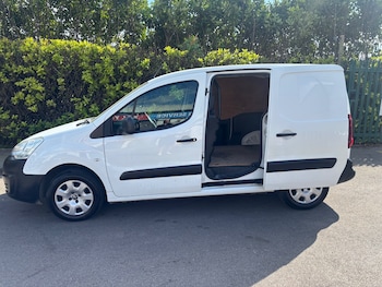 Used Peugeot Partner 2015 for sale - 78411850: Photo