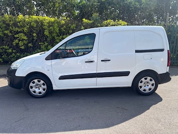 Used Peugeot Partner 2015 for sale - 78411850: Photo