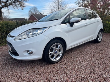 Used Ford Fiesta 2012 for sale - 76452394: Photo