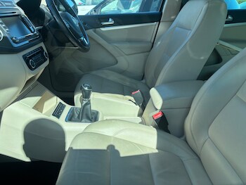 Used Volkswagen Tiguan 2012 for sale - 78373809: Photo