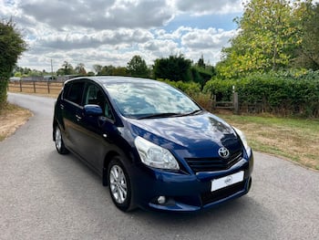 Used Toyota Verso 2012 for sale - 79619833: Photo