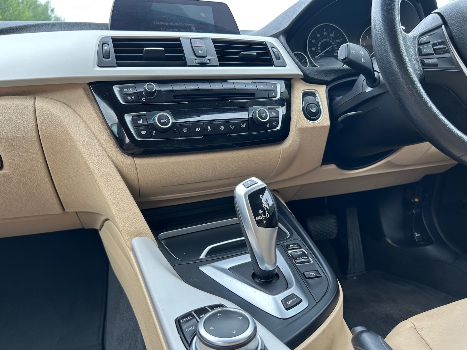 Used BMW 3 Series 2018 for sale - 76340212: Photo 22
