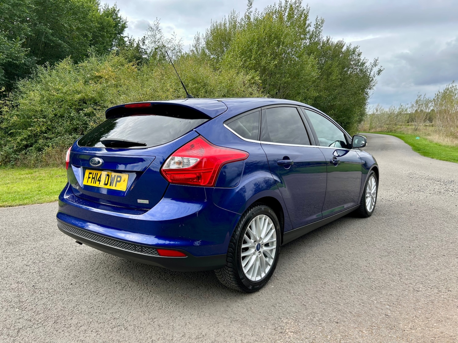 Used Ford Focus 2014 for sale - 76181634: Photo 3