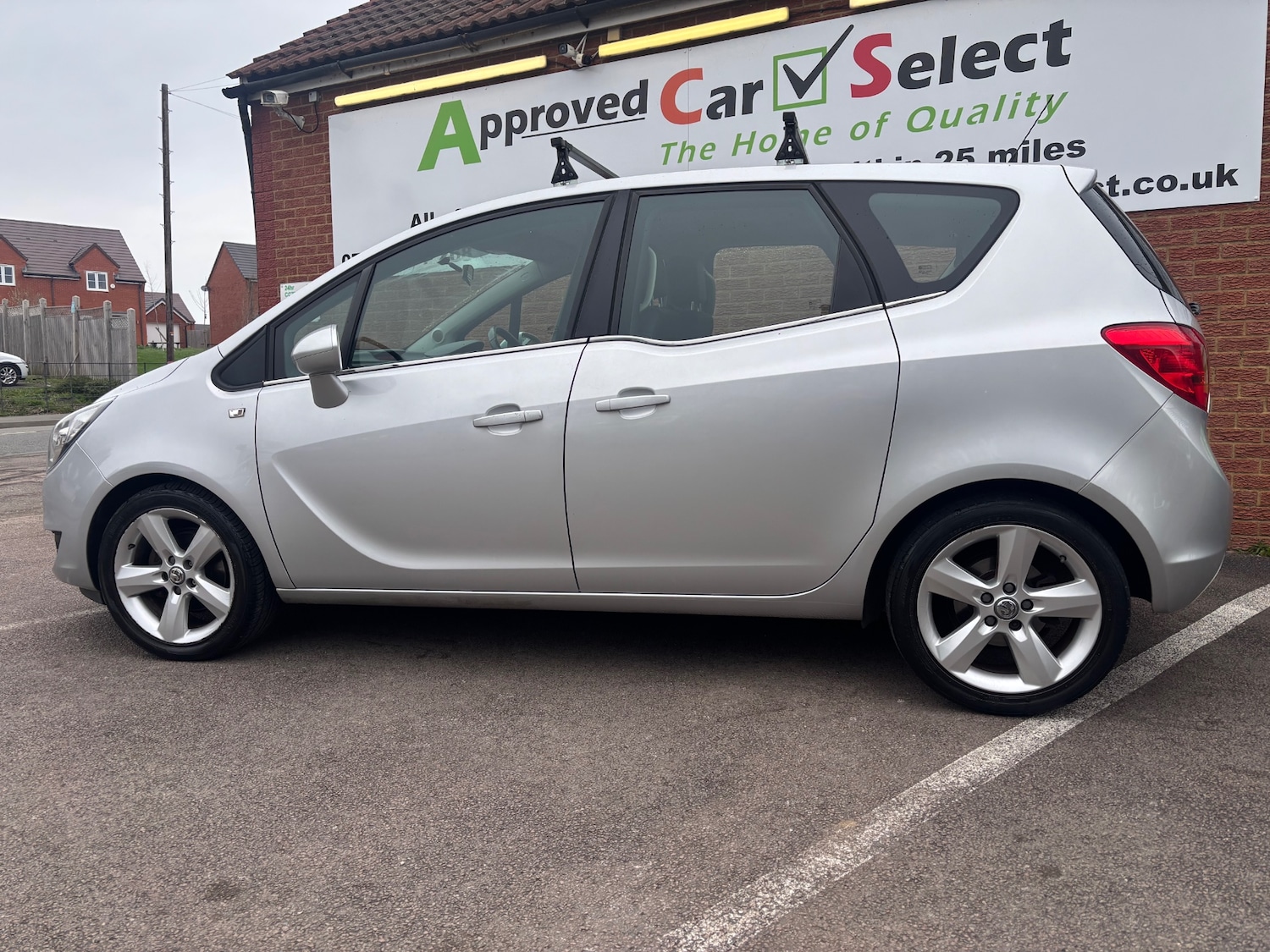 Used Vauxhall Meriva 2014 for sale - 77846115: Photo 5