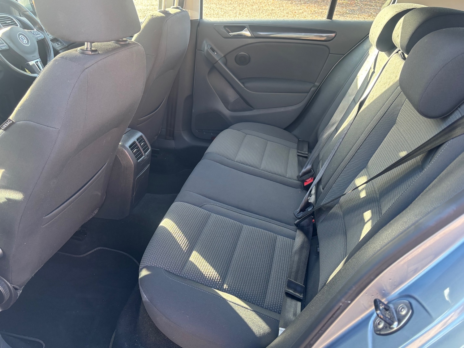 Used Volkswagen Golf 2011 for sale - 76616845: Photo 15