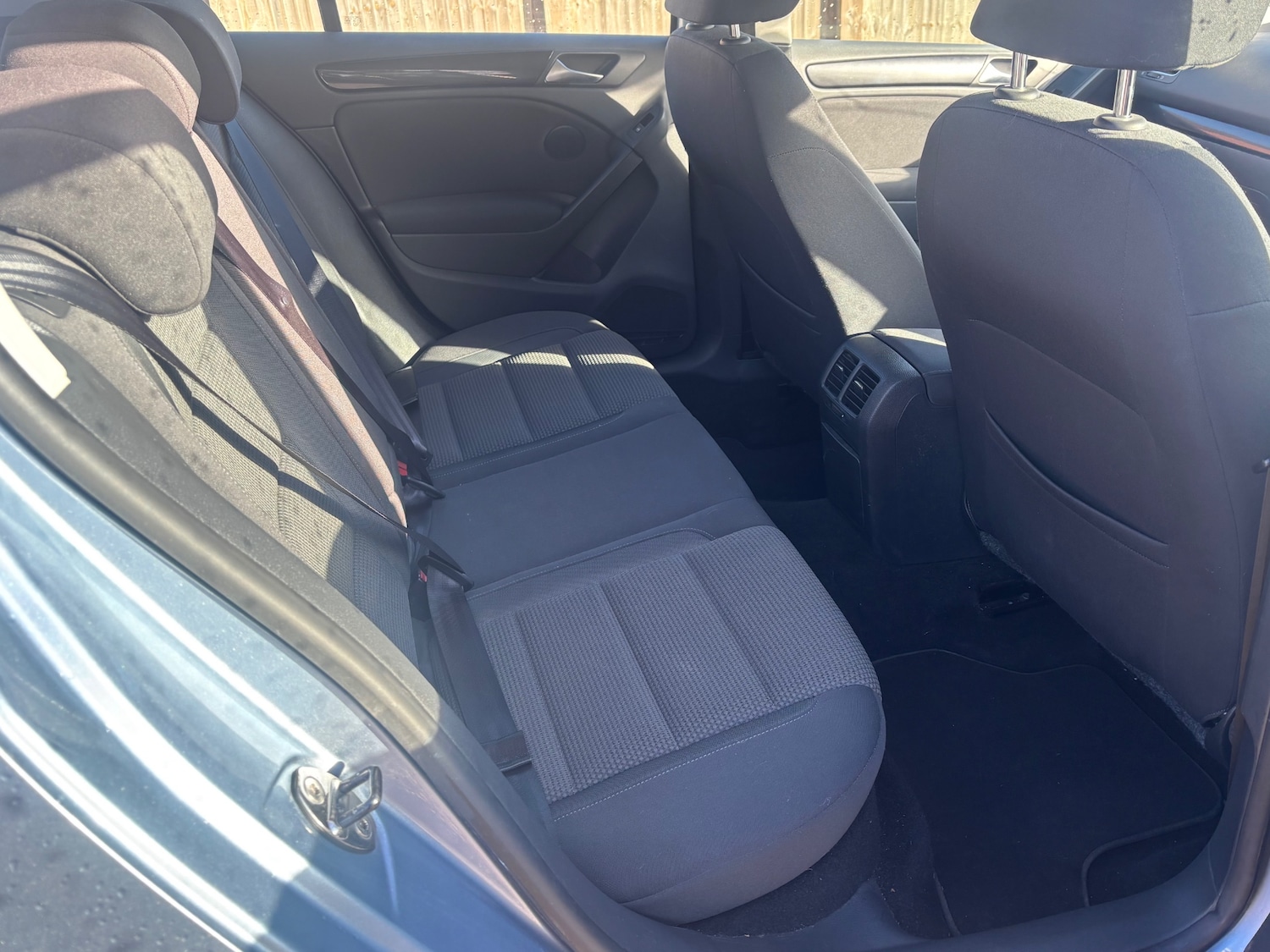 Used Volkswagen Golf 2011 for sale - 76616845: Photo 9