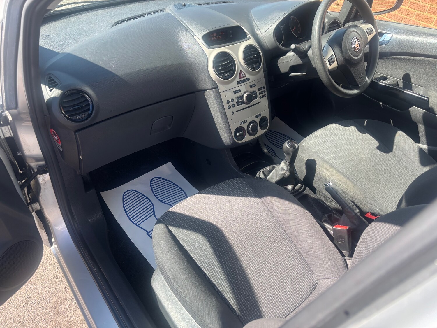 Used Vauxhall Corsa 2010 for sale - 78151026: Photo 12