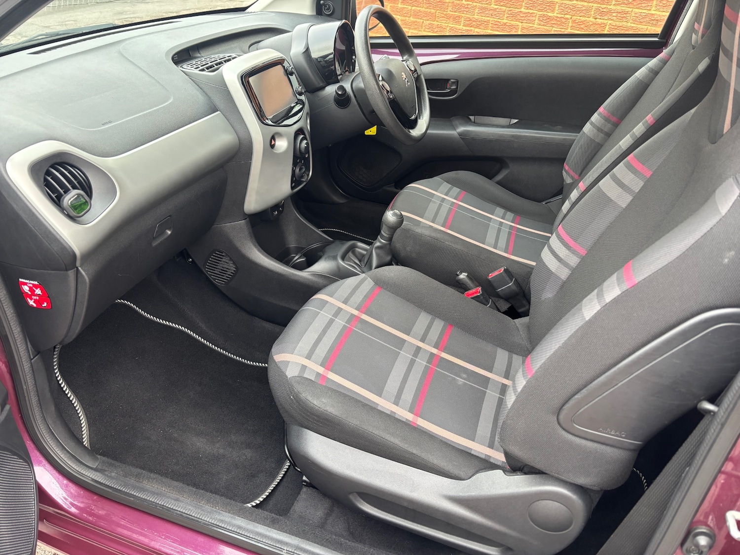 Used Peugeot 108 2015 for sale - 77801768: Photo 8