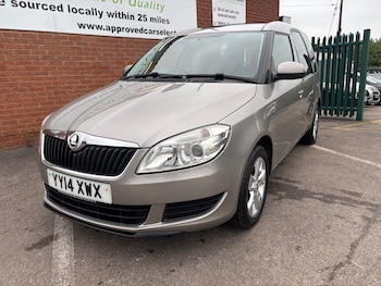 Used Skoda Roomster 2014 for sale - 77731095: Photo