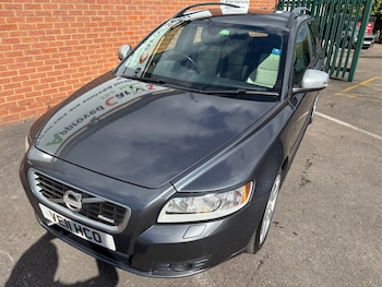 Used Volvo V50 2011 for sale - 78041899: Photo