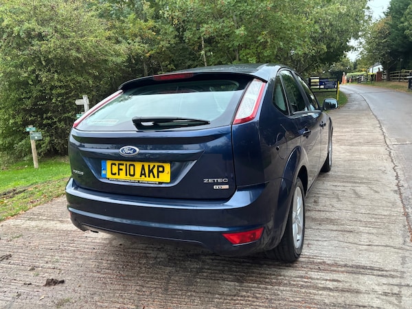 Used Ford Focus 2010 for sale - 76271615: Photo 17