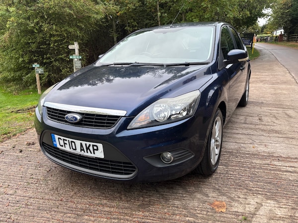Used Ford Focus 2010 for sale - 76271615: Photo 3