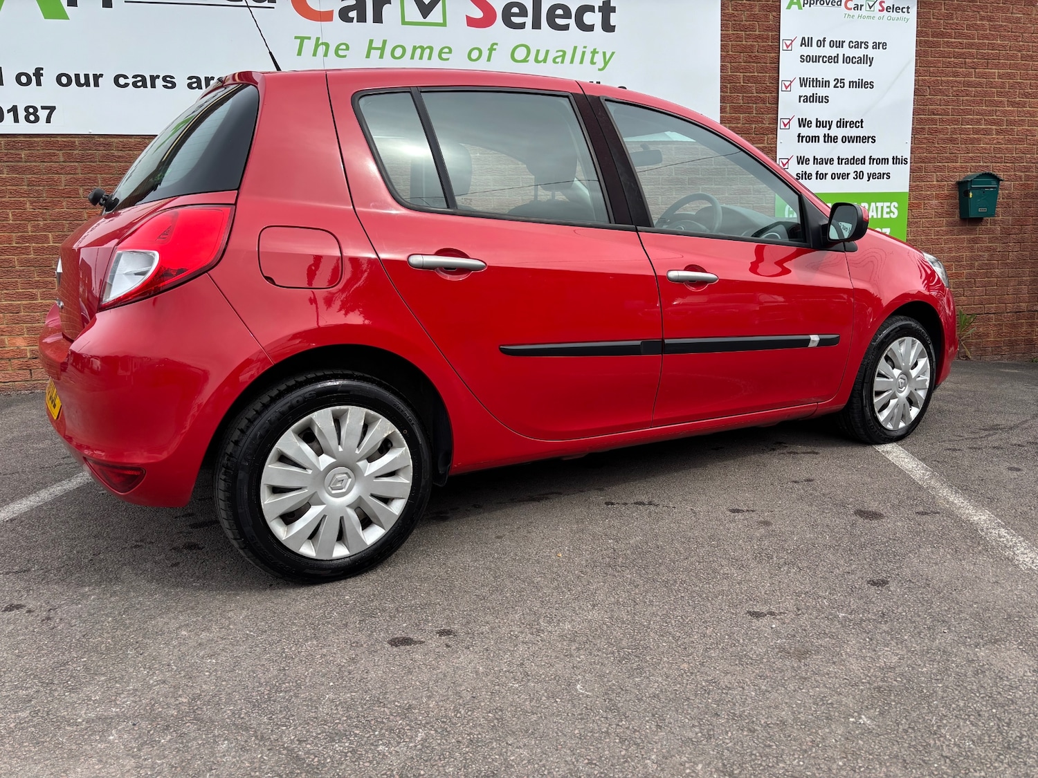 Used Renault Clio 2010 for sale - 78177180: Photo 20