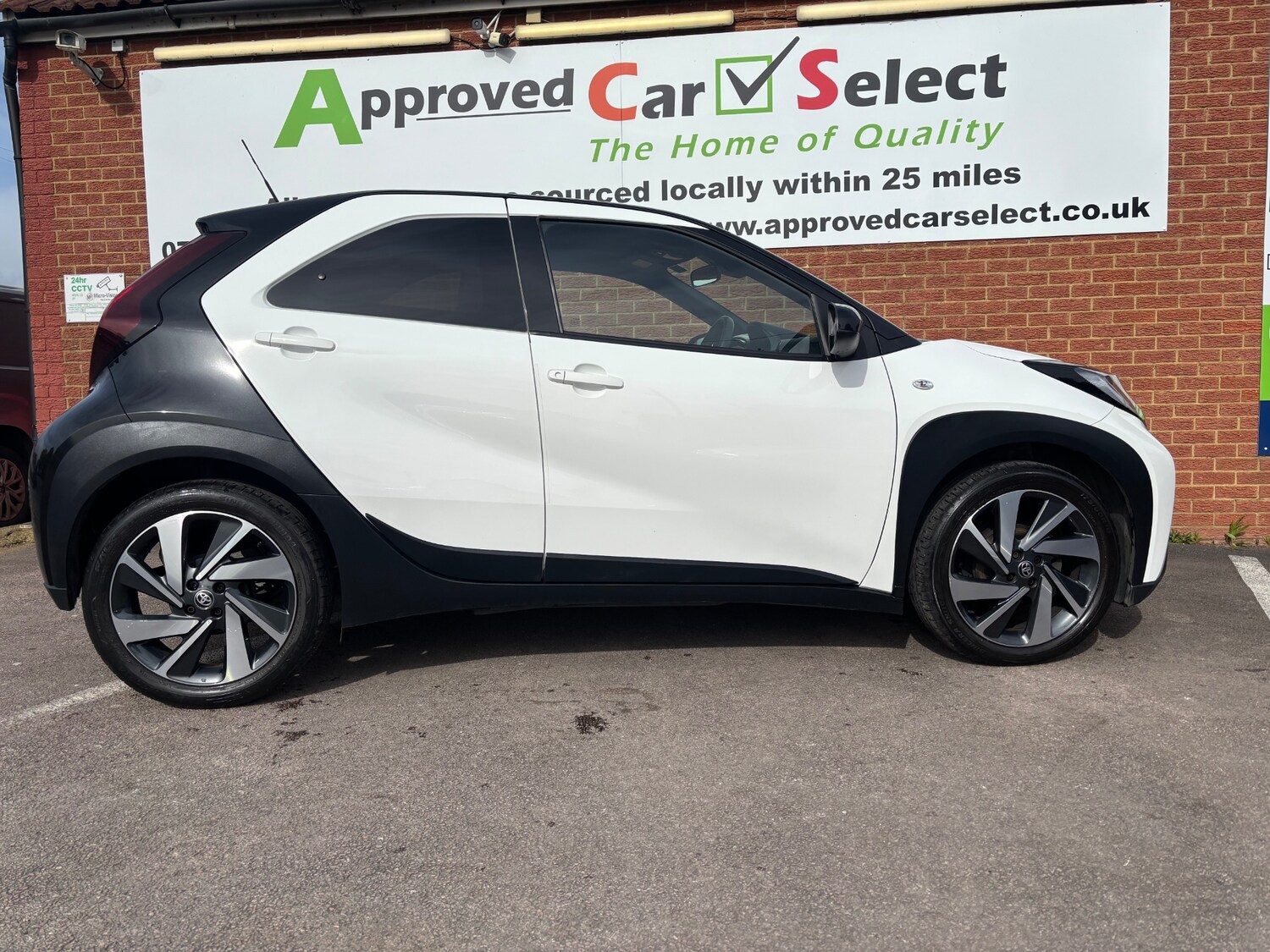 Used Toyota Aygo X 2023 for sale - 77873638: Photo 10