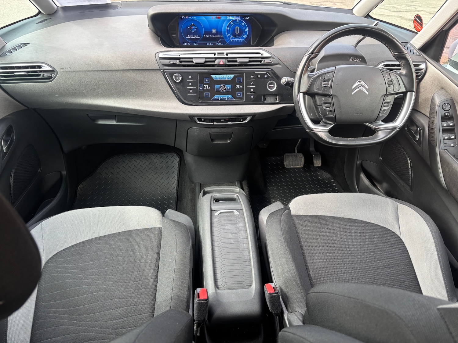Used Citroen C4 Picasso 2015 for sale - 77984534: Photo 12