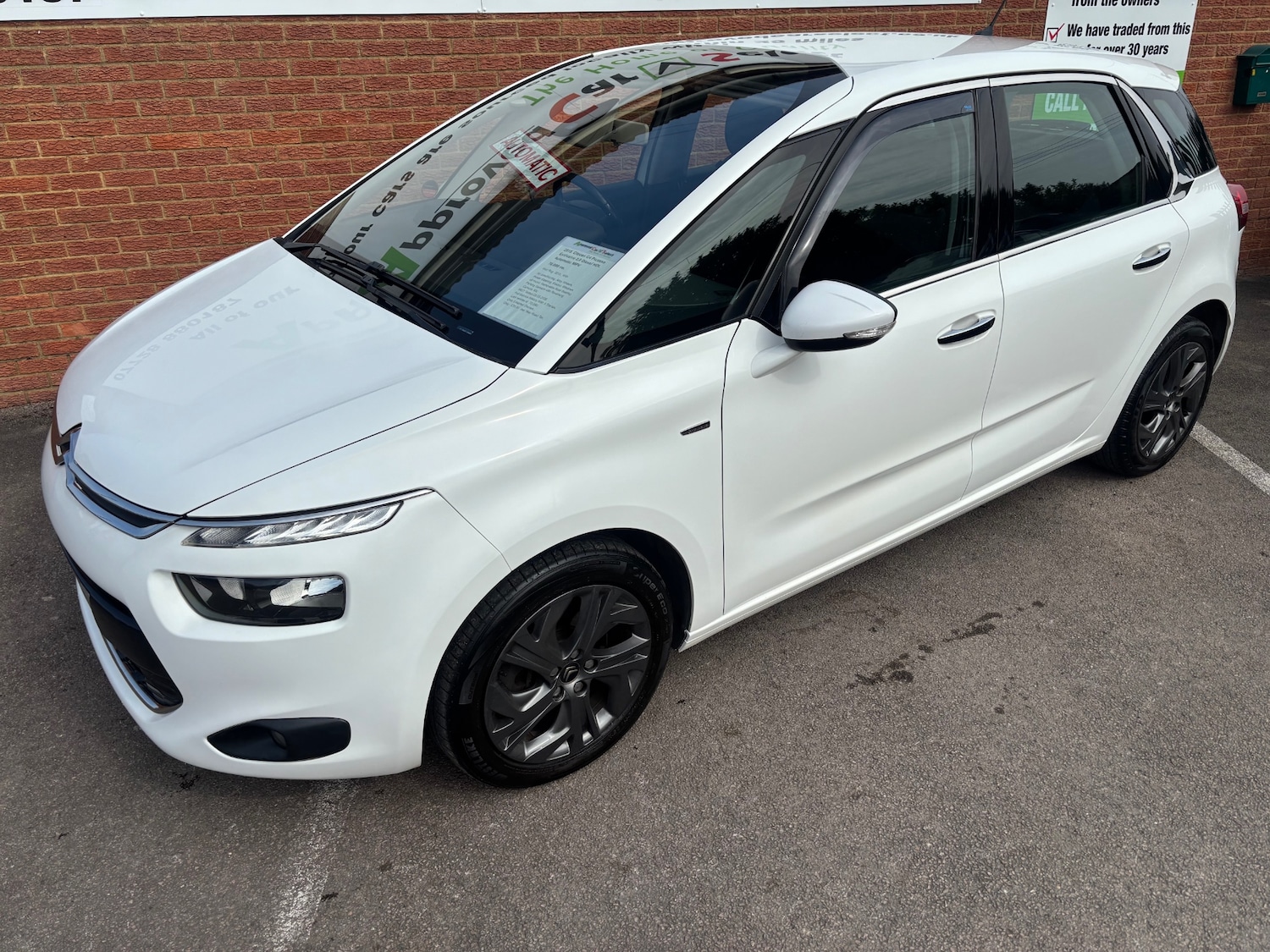 Used Citroen C4 Picasso 2015 for sale - 77984534: Photo 3