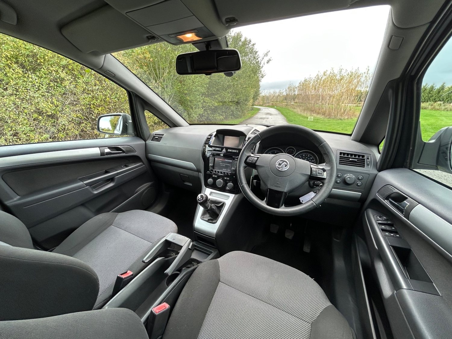 Used Vauxhall Zafira 2014 for sale - 76379911: Photo 10