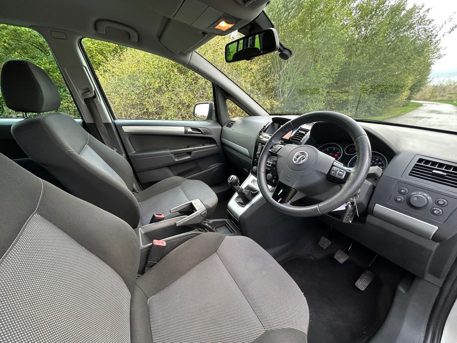 Used Vauxhall Zafira 2014 for sale - 76379911: Photo 11