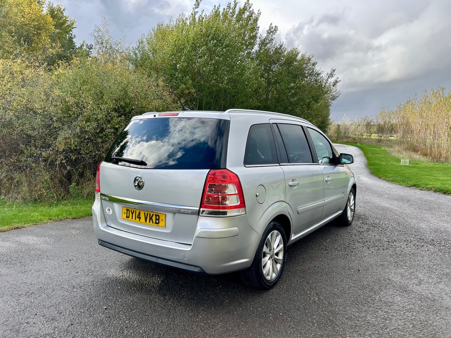 Used Vauxhall Zafira 2014 for sale - 76379911: Photo 3