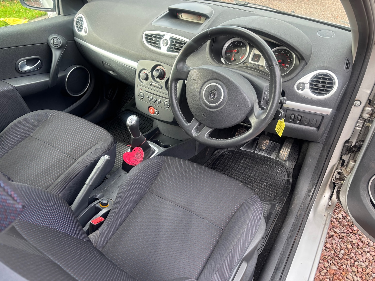 Used Renault Clio 2006 for sale - 76455094: Photo 14