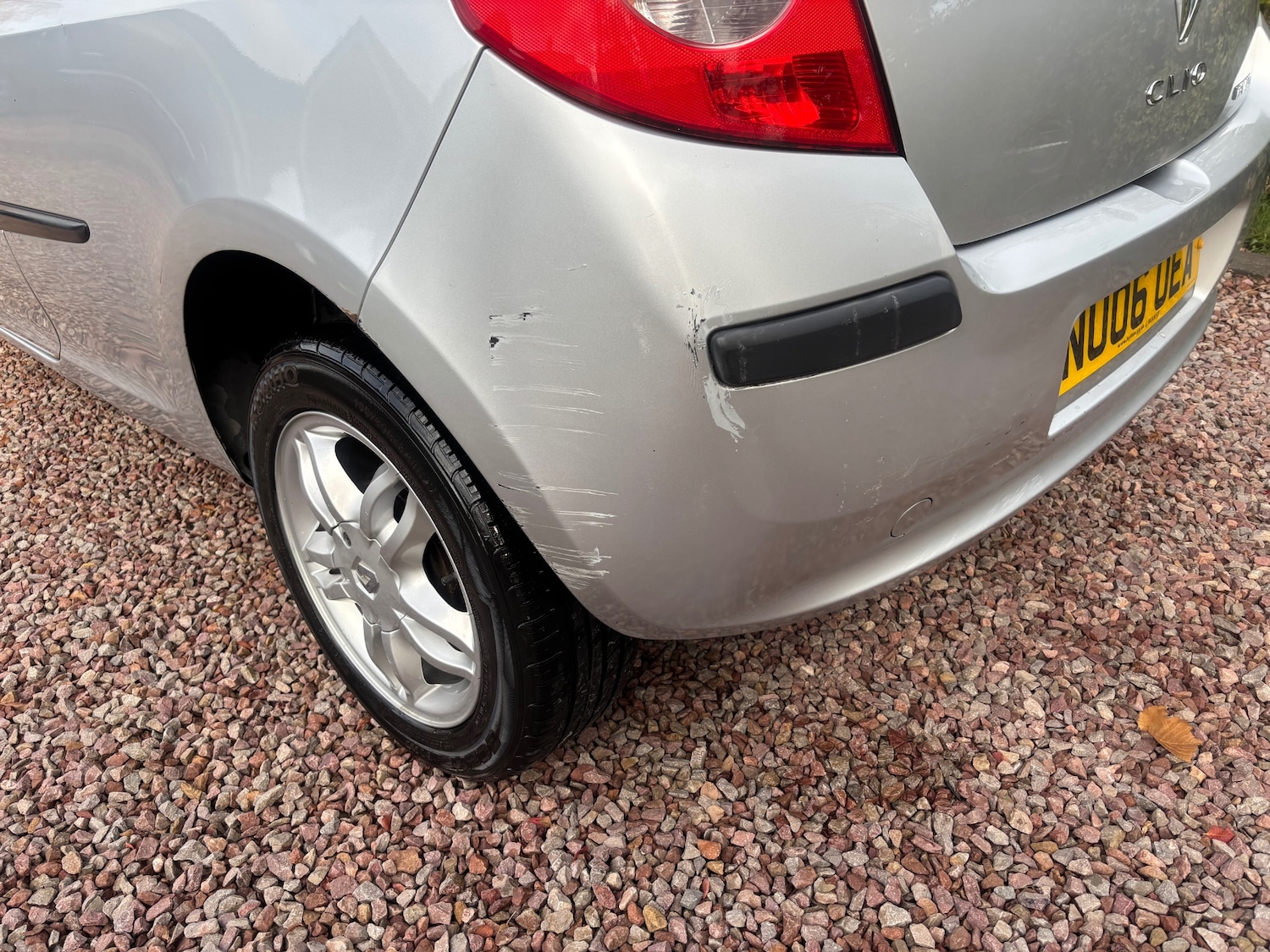 Used Renault Clio 2006 for sale - 76455094: Photo 8