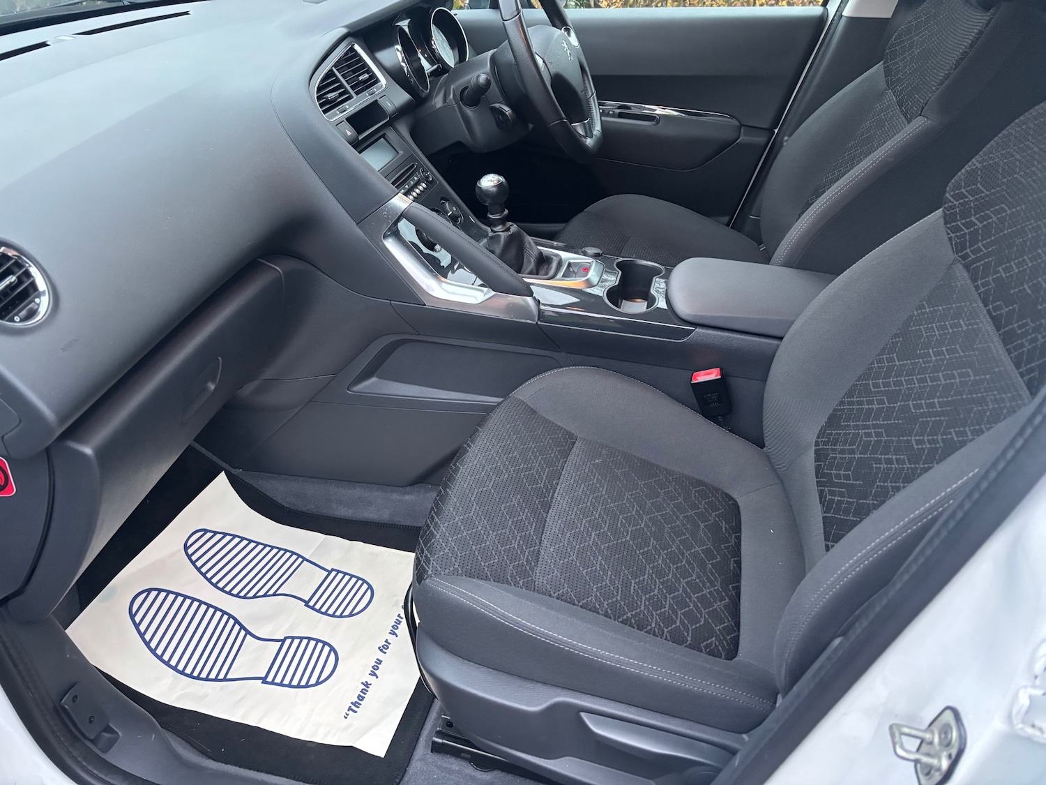 Used Peugeot 3008 2017 for sale - 77024346: Photo 10