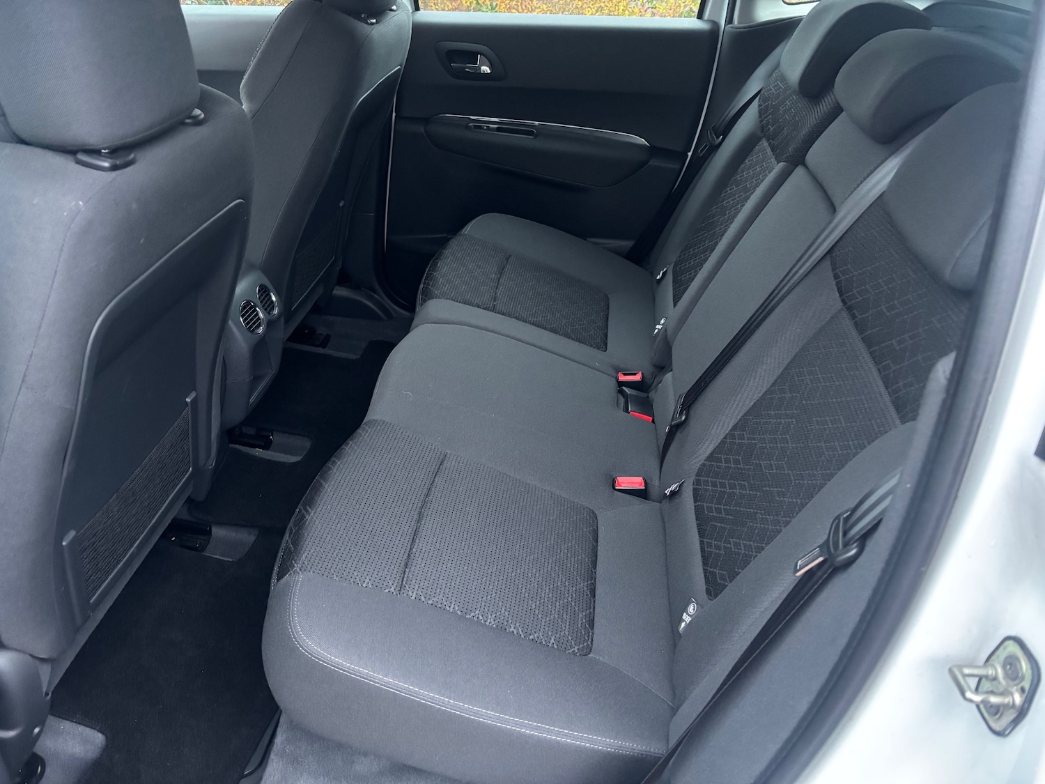 Used Peugeot 3008 2017 for sale - 77024346: Photo 8