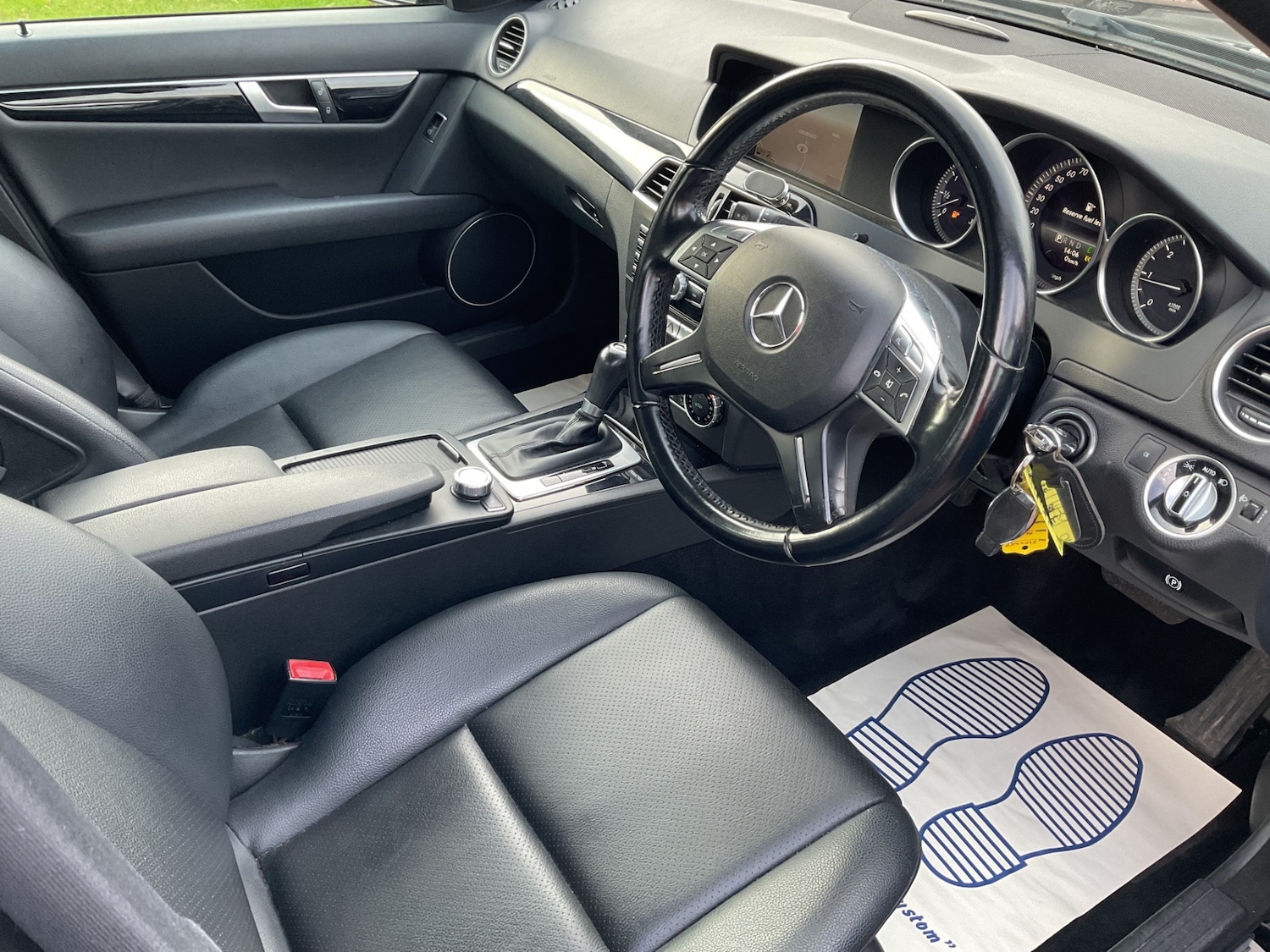 Used Mercedes-Benz C Class 2014 for sale - 77715029: Photo 17