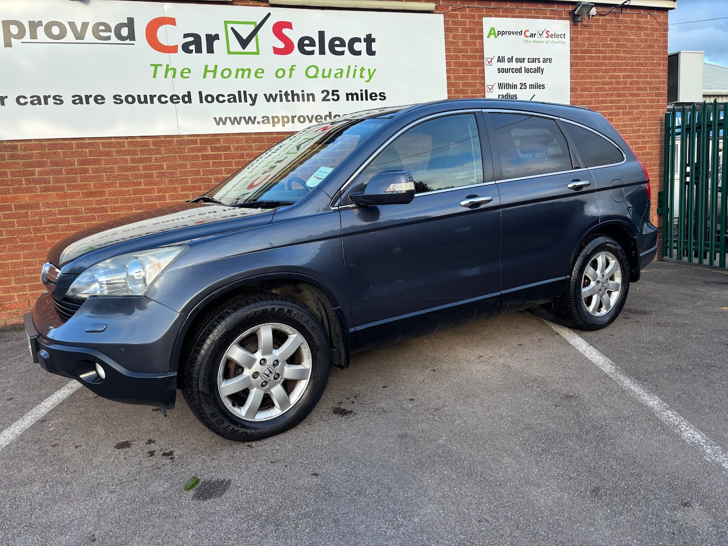 Used Honda CR-V 2008 for sale - 77342549: Photo 2