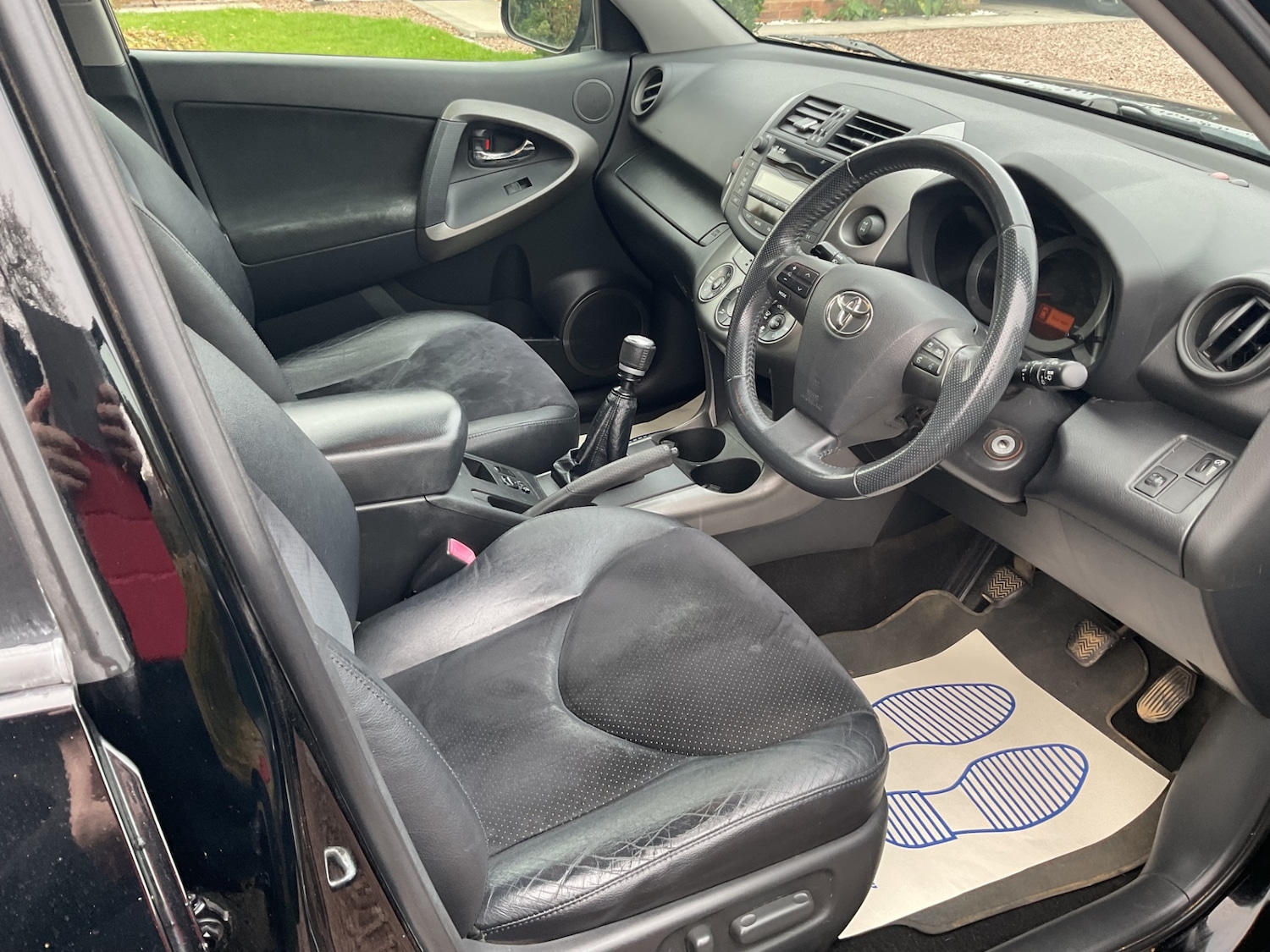 Used Toyota RAV4 2011 for sale - 76653730: Photo 14