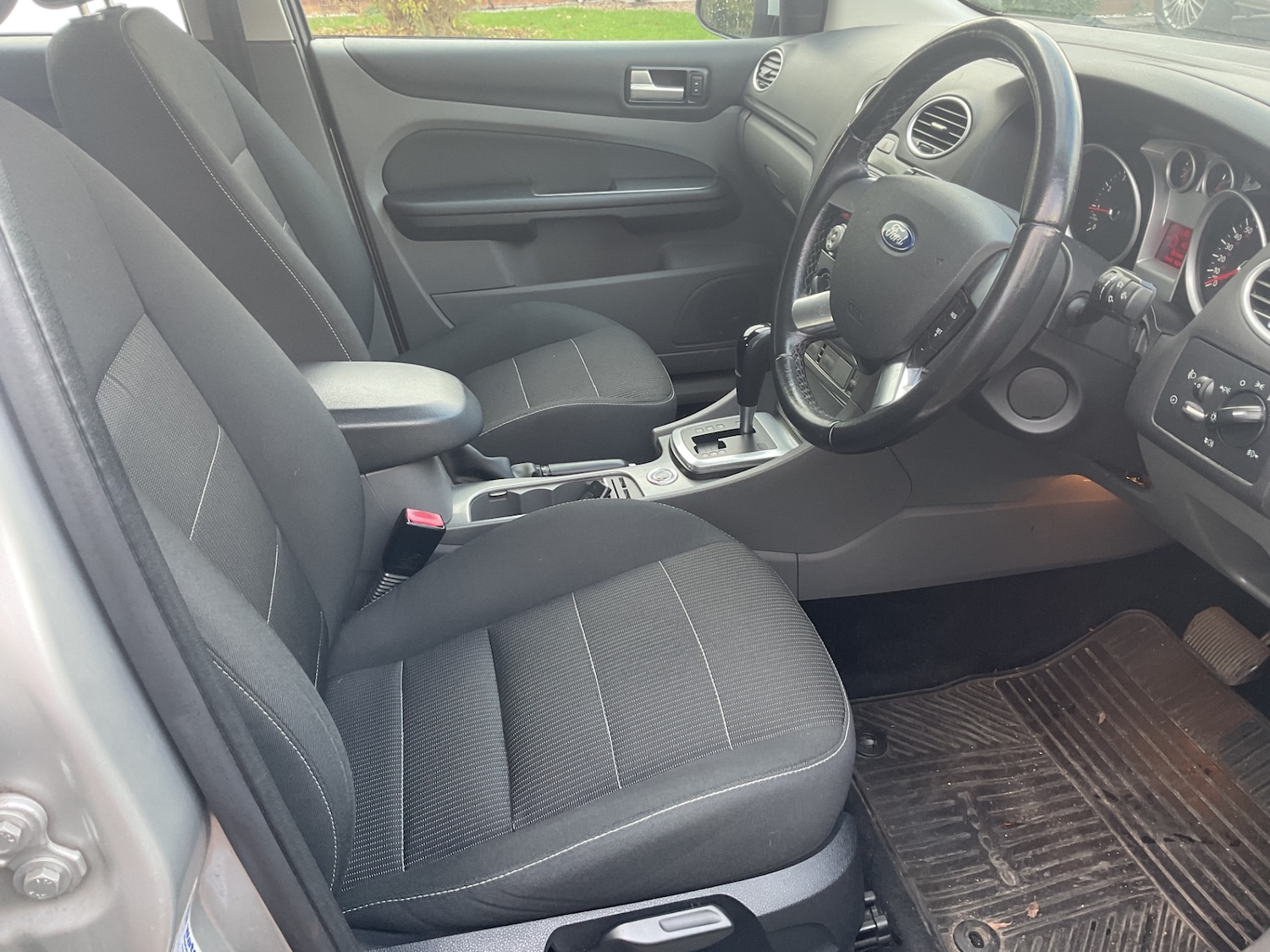 Used Ford Focus 2011 for sale - 76653736: Photo 12