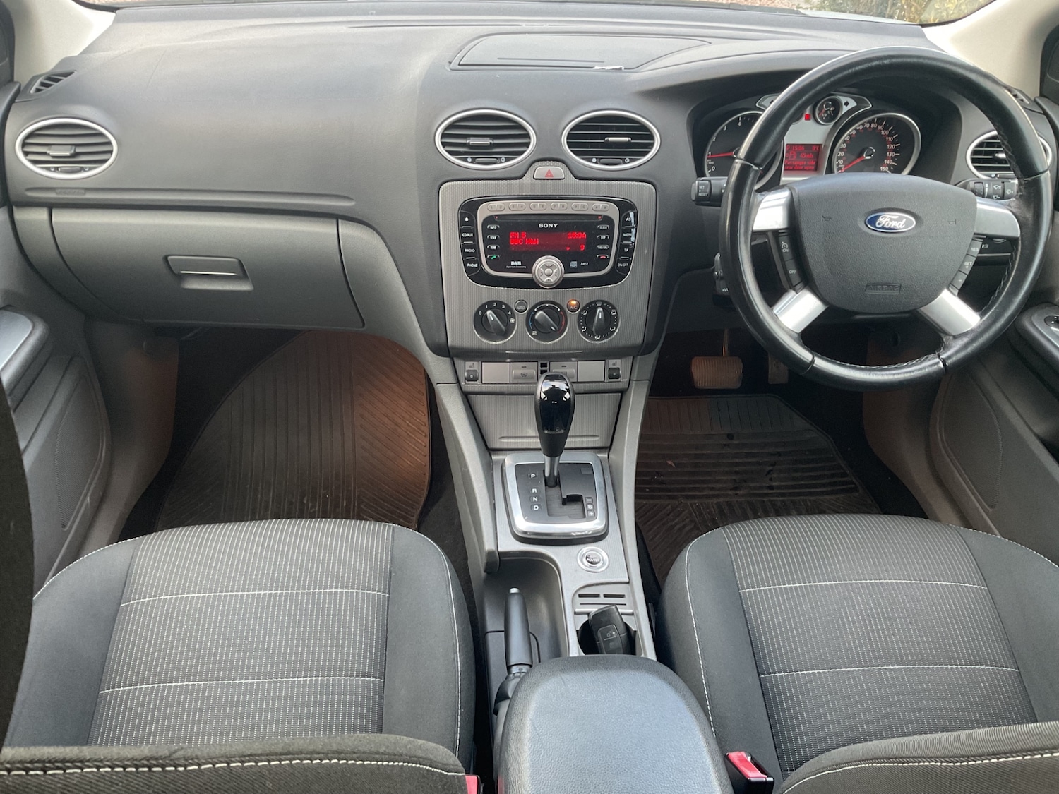 Used Ford Focus 2011 for sale - 76653736: Photo 7