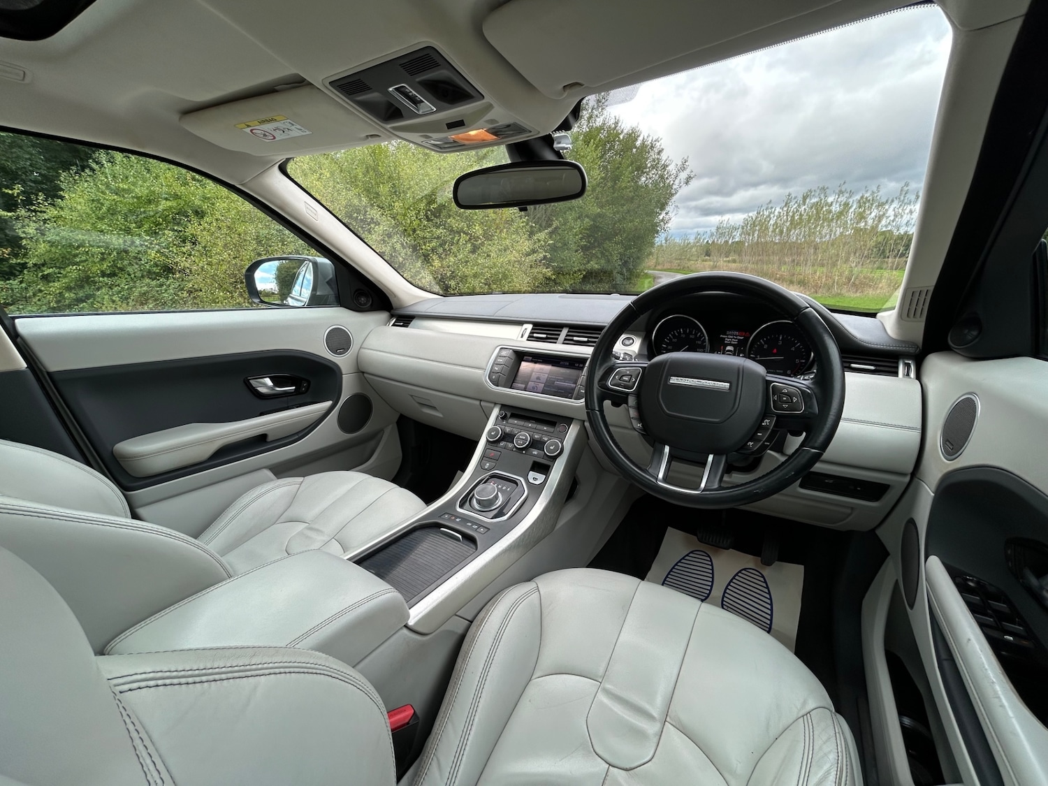Used Land Rover Range Rover Evoque 2013 for sale - 76380292: Photo 9
