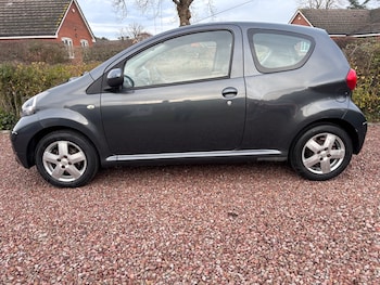 Used Toyota AYGO 2006 for sale - 77213680: Photo