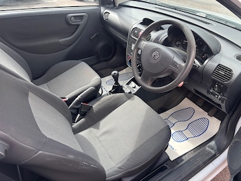 Used Vauxhall Corsa 2006 for sale - 77918792: Photo