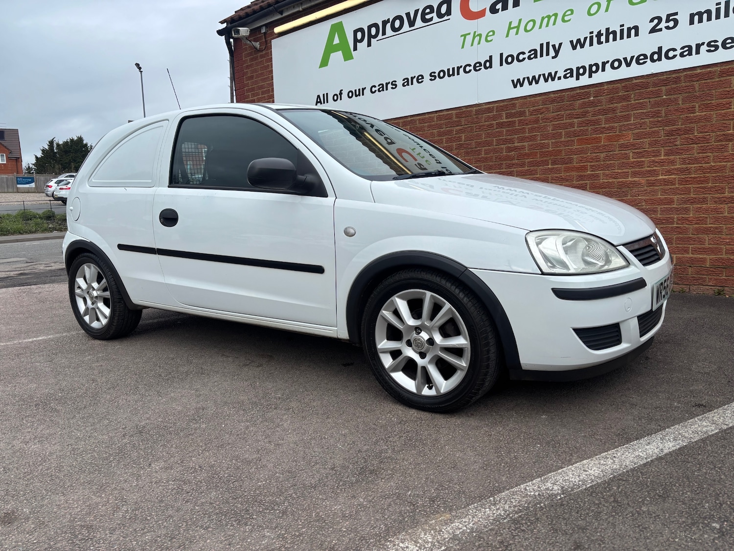 Used Vauxhall Corsa 2006 for sale - 77918792: Photo 5
