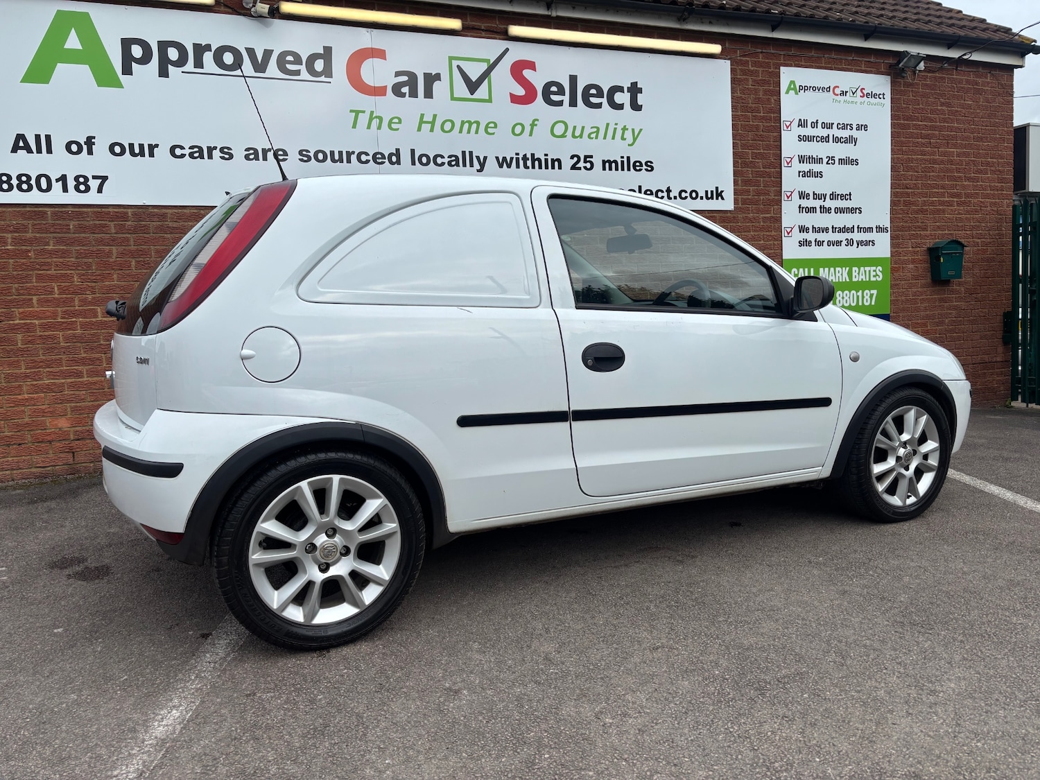 Used Vauxhall Corsa 2006 for sale - 77918792: Photo 6
